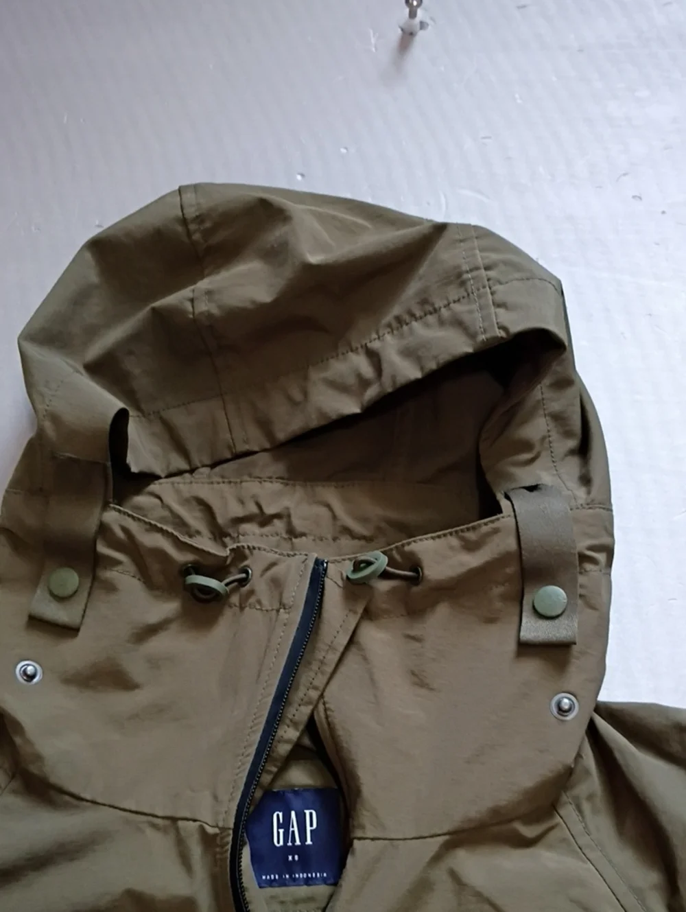 GAP  Olive Hooded Windbreaker Jacket 10/12 Youth